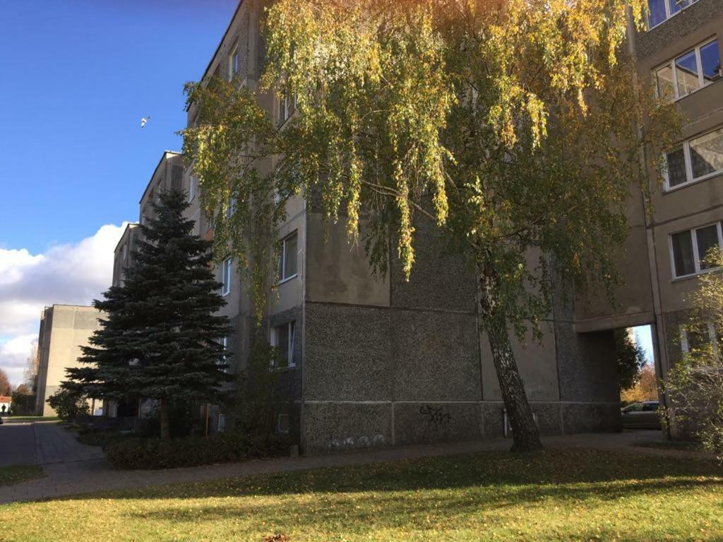Apartamentai Dainu Šiauliai Eksteriør bilde